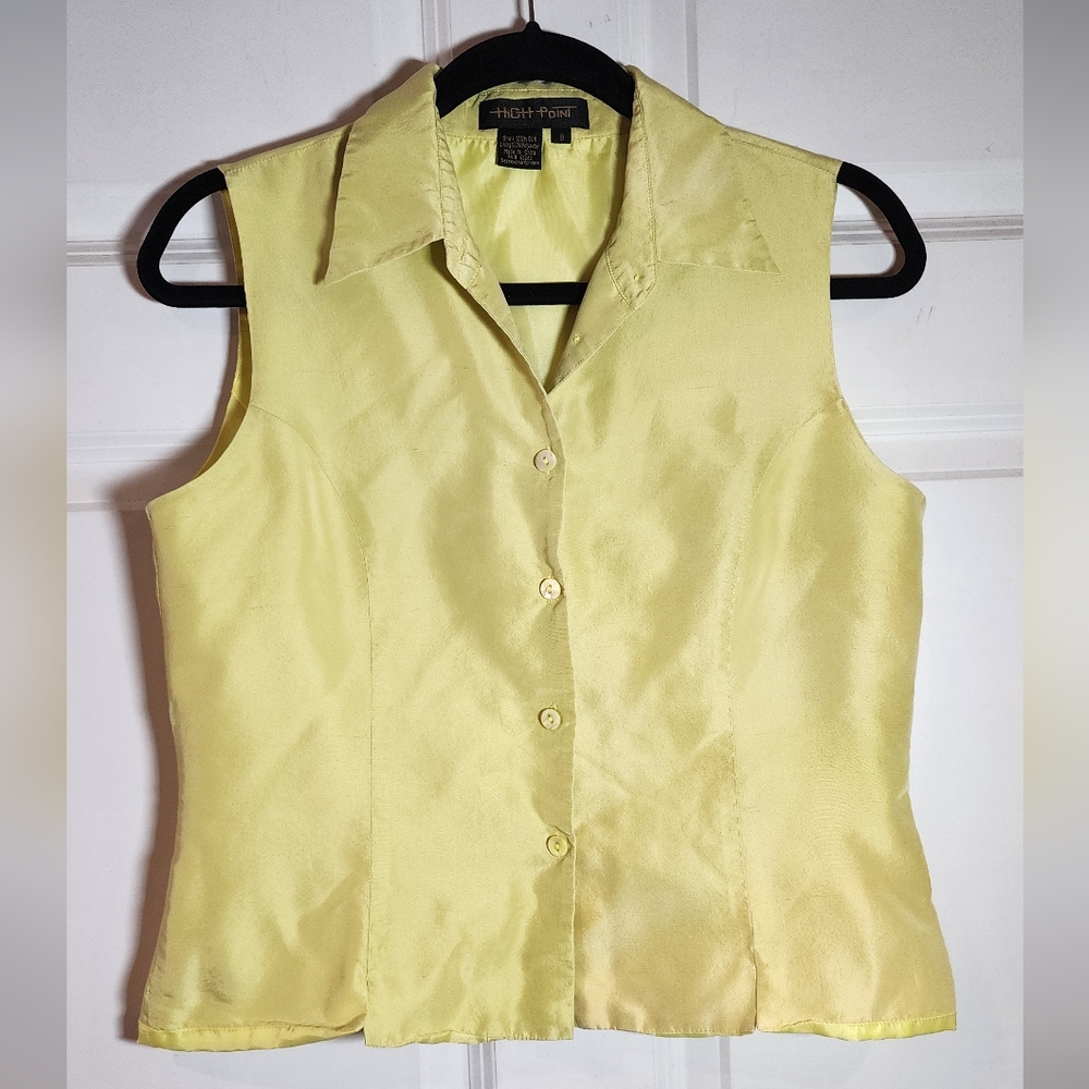 High Point Silk Sleeveless Button Up Blouse Size 8 Minor Discoloration